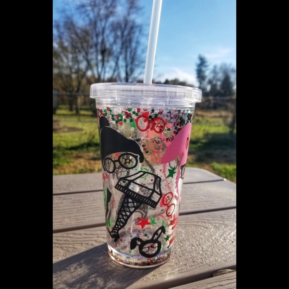 A Christmas Story snowglobe tumbler - Picture 3 of 5